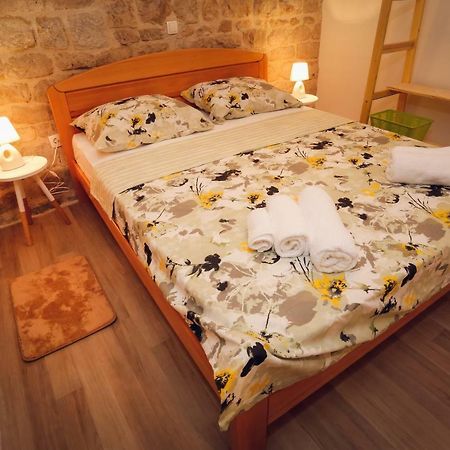 Apartment Sunce Каштела Экстерьер фото