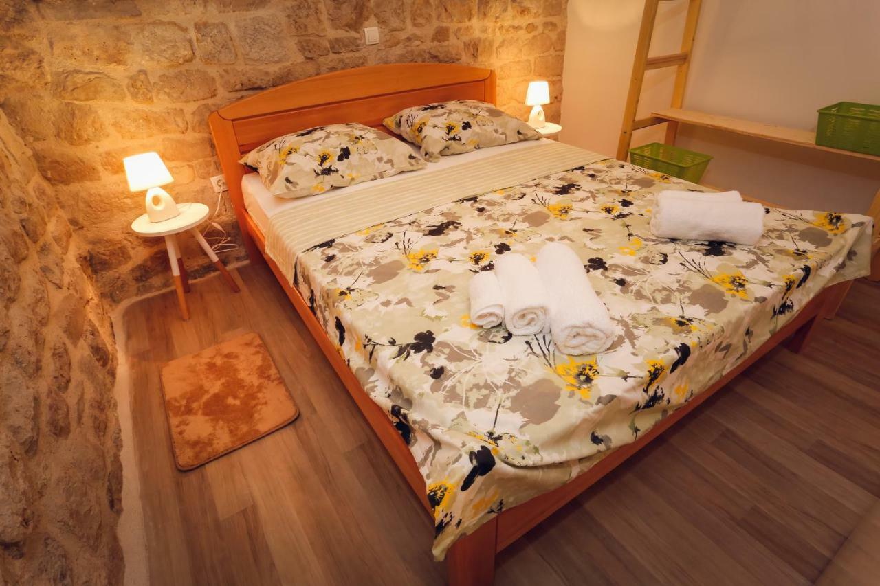 Apartment Sunce Каштела Экстерьер фото